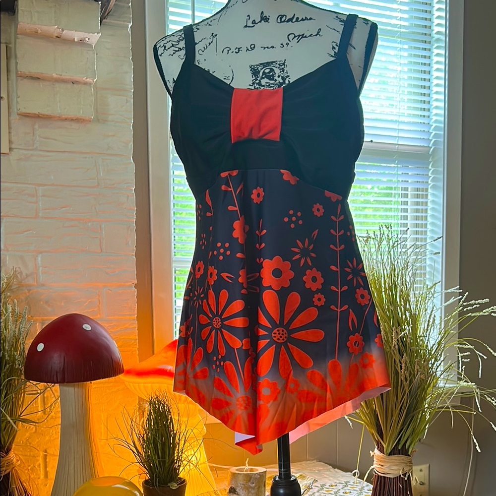 Tankini floral top